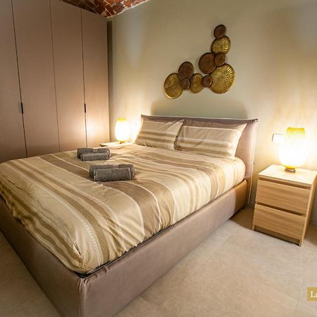 La Casa Dell'Olmo - Suite Apartment Cuneo Bagian luar foto