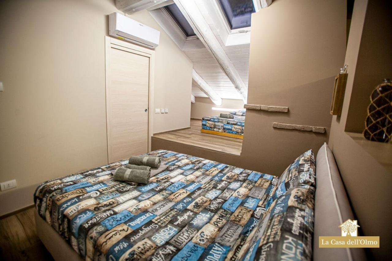 La Casa Dell'Olmo - Suite Apartment Cuneo Bagian luar foto