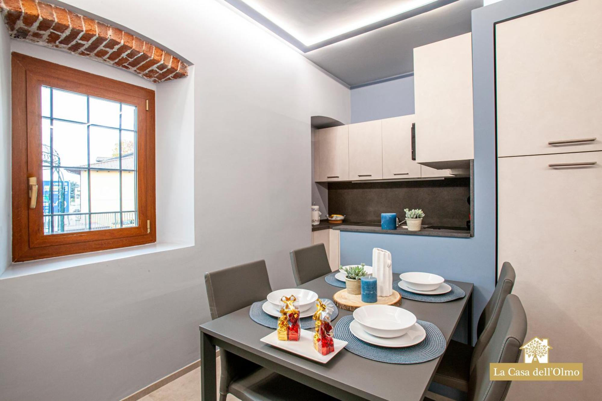 La Casa Dell'Olmo - Suite Apartment Cuneo Bagian luar foto